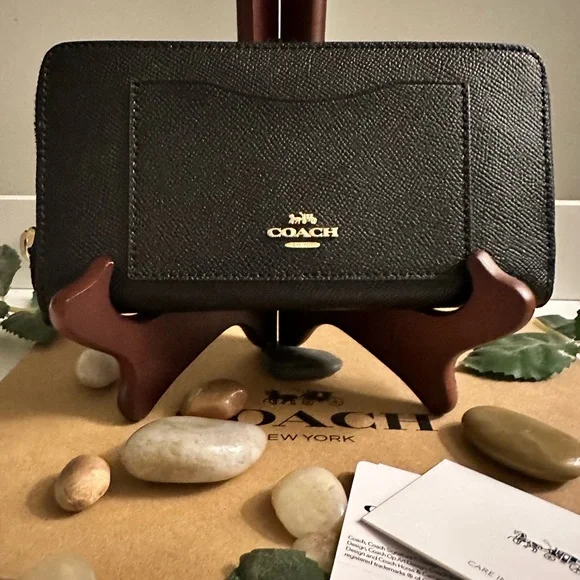 Coach Black Leather Clutch with Gold Logo - Picture 2 of 4